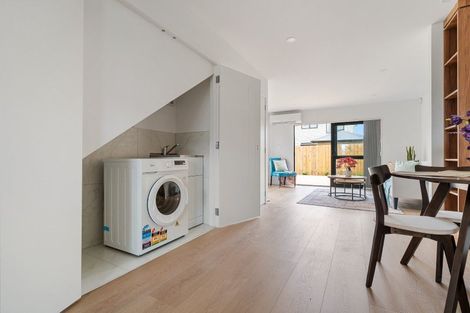 Photo of property in 4/32 Tapuwae Way, Mangere Bridge, 2022