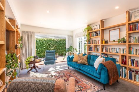 Photo of property in 15 Ngahere Street, Fendalton, Christchurch, 8041