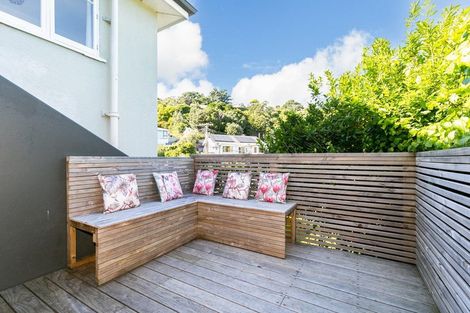 Photo of property in 51 Jackson Street, Island Bay, Wellington, 6023