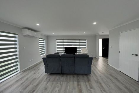 Photo of property in 28d Rogers Road, Manurewa, Auckland, 2102
