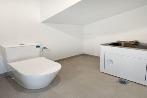 Photo of property in 58 Rauemi Way, Te Atatu South, Auckland, 0610