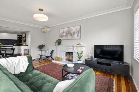 Photo of property in 1/50 Muir Avenue, Mangere Bridge, Auckland, 2022