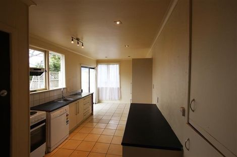 Photo of property in 37 Metcalfe Road, Ranui, Auckland, 0612