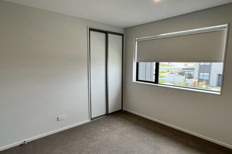 Photo of property in 21 Orona Place, Takanini, 2112