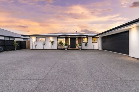 Photo of property in 10 Verdeco Boulevard, Lincoln, 7608