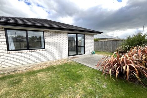 Photo of property in 2 Tarata Grove, Lansdowne, Masterton, 5810