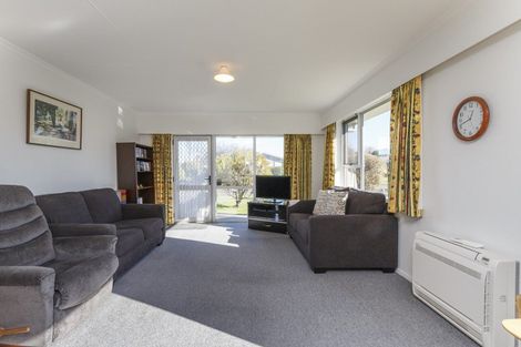Photo of property in 24 Shelton Place, Feilding, 4702