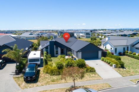 Photo of property in 48 Cassinia Close, Papamoa Beach, Papamoa, 3118