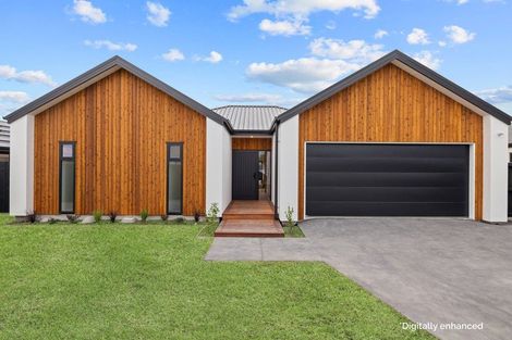 Photo of property in 25 Kakatai Place, North New Brighton, 8083