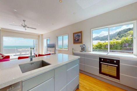 Photo of property in 272 Thames Coast Sh25 Road, Ngarimu Bay, Thames, 3575