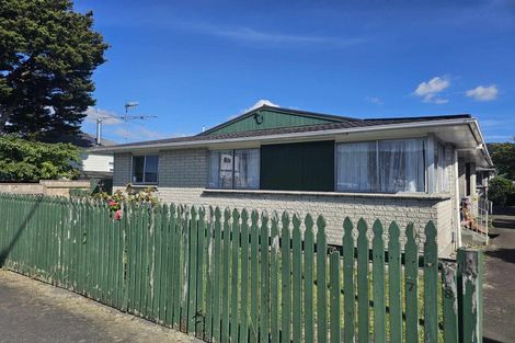 Photo of property in 728f1- Fergusson Drive, Elderslea, Upper Hutt, 5018
