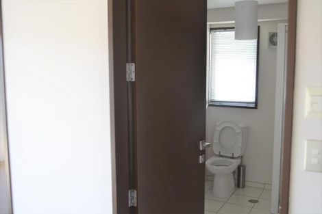 Photo of property in 8f Finlay Terrace, Mount Cook, Wellington, 6021