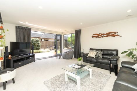 Photo of property in 1 San Clemento Way, Rototuna, Hamilton, 3210