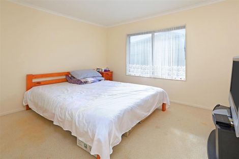 Photo of property in 128 Jeffs Road, Flat Bush, Auckland, 2016