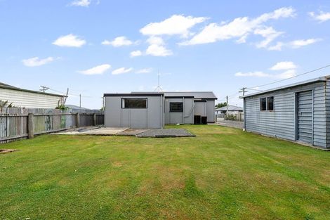 Photo of property in 33 Price Street, Grasmere, Invercargill, 9810