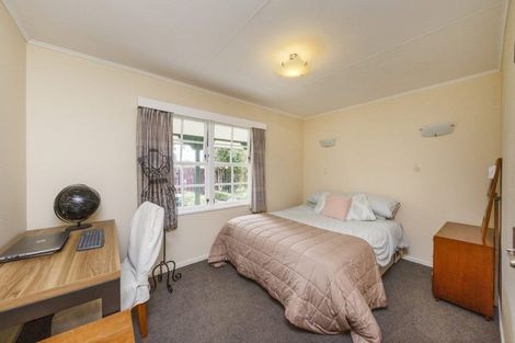 Photo of property in 10 Rhodes Drive, Kelvin Grove, Palmerston North, 4414