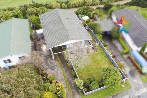Photo of property in 33 Kingsley Street, Stokes Valley, Lower Hutt, 5019