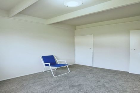 Photo of property in 2/39 Rathgar Road, Henderson, Auckland, 0610
