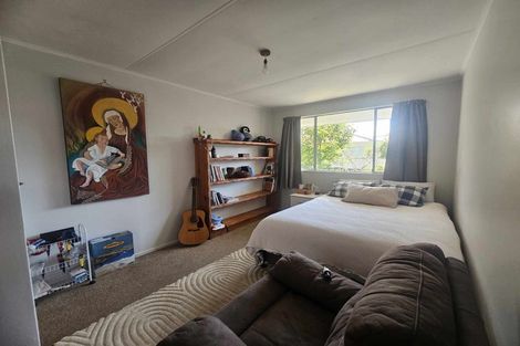 Photo of property in 728f1- Fergusson Drive, Elderslea, Upper Hutt, 5018
