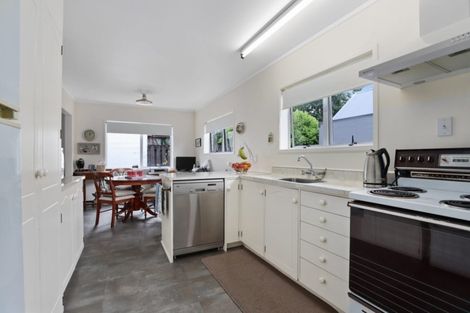 Photo of property in 5 Bellwood Place, Chartwell, Hamilton, 3210