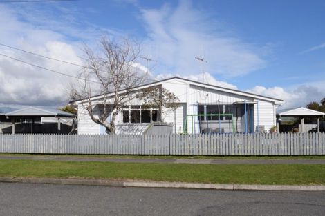 Photo of property in 22 Temuera Street, Otaki, 5512