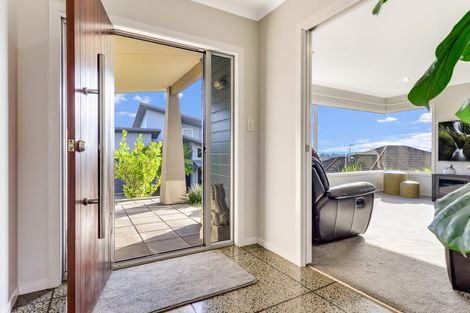 Photo of property in 7 Greenfield Drive, Western Heights, Hamilton, 3200