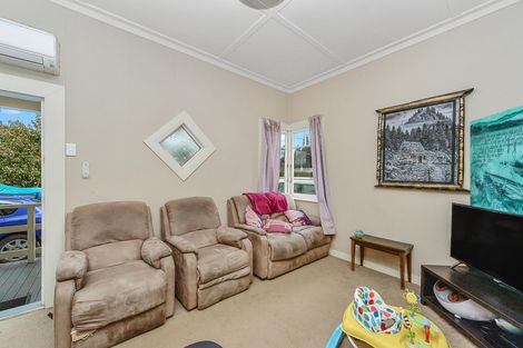 Photo of property in 10 Kahikatea Drive, Kinloch, Taupo, 3377