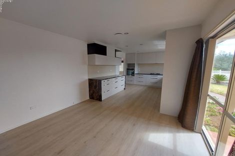 Photo of property in 9 Oxford Avenue, Te Kamo, Whangarei, 0112