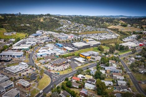 Photo of property in 642a Whangaparaoa Road, Stanmore Bay, Whangaparaoa, 0932