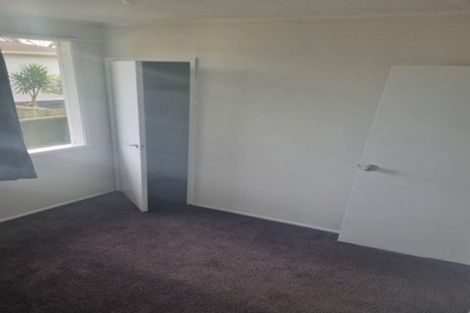 Photo of property in 3 Hywell Place, Manurewa, Auckland, 2102
