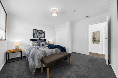 Photo of property in 2/52 Butterworth Drive, Glendene, Auckland, 0602