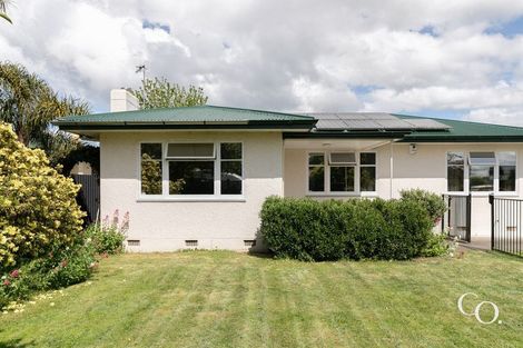 Photo of property in 24 Mill Road, Clive, 4102