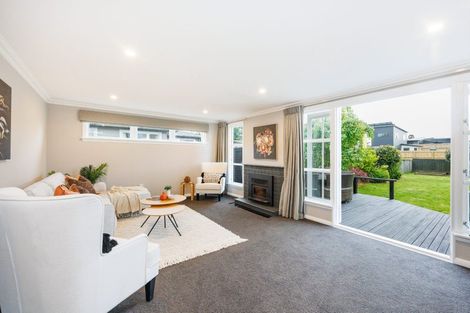 Photo of property in 7 Stirling Crescent, Hokowhitu, Palmerston North, 4410