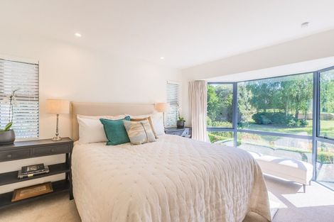 Photo of property in 50a Manu Grove, Waikanae, 5036