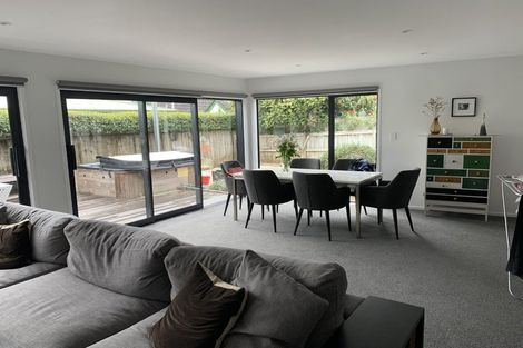 Photo of property in 124a Calliope Road, Stanley Point, Auckland, 0624