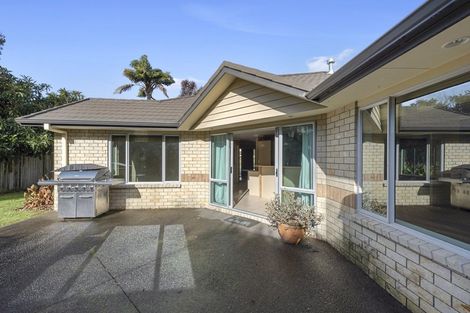 Photo of property in 26 Nielsen Gardens, Rototuna, Hamilton, 3210
