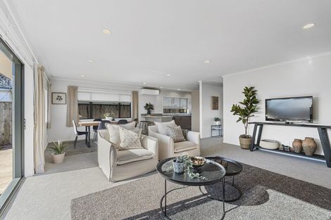 Photo of property in 11 Wilton Street, Westown, New Plymouth, 4310
