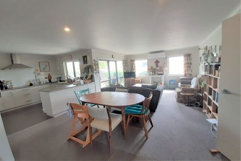 Photo of property in 15 Hogan Street, Pukekohe, 2120