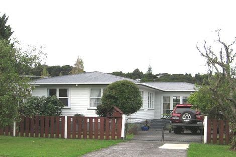Photo of property in 20 Huruhuru Road, Massey, Auckland, 0614