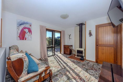 Photo of property in 8 Kennedy Crescent, Wanaka, 9305