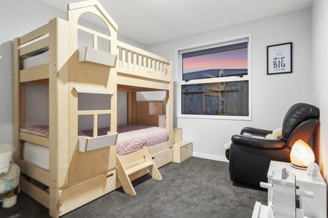 Photo of property in 12 Kahuparere Crescent, Pyes Pa, Tauranga, 3112