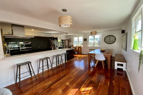 Photo of property in 31a Norton Park Avenue, Fairfield, Lower Hutt, 5011