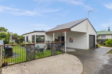 Photo of property in 116a Guppy Road, Taradale, Napier, 4112