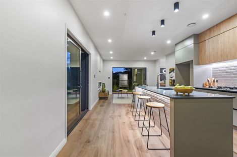 Photo of property in 64u1 Banbury Crescent, Fairfield, Hamilton, 3214