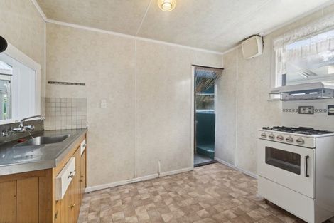 Photo of property in 68 Derwent Street, Island Bay, Wellington, 6023