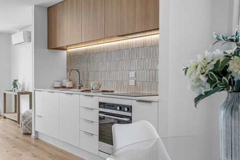 Photo of property in 42a Clare Road, St Albans, Christchurch, 8014