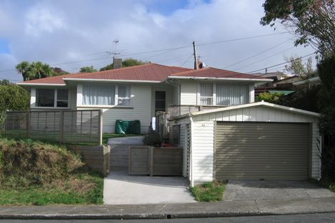 Photo of property in 23 Mark Avenue, Paparangi, Wellington, 6037