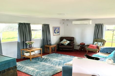 Photo of property in 28 Leeton Drive, Waipukurau, 4200