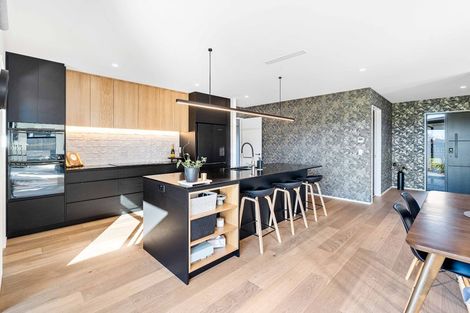 Photo of property in 19 Frank Ernest Crescent, Prebbleton, 7676