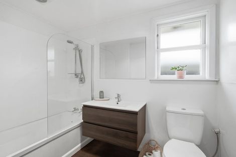 Photo of property in 8 Dufek Crescent, Wigram, Christchurch, 8042